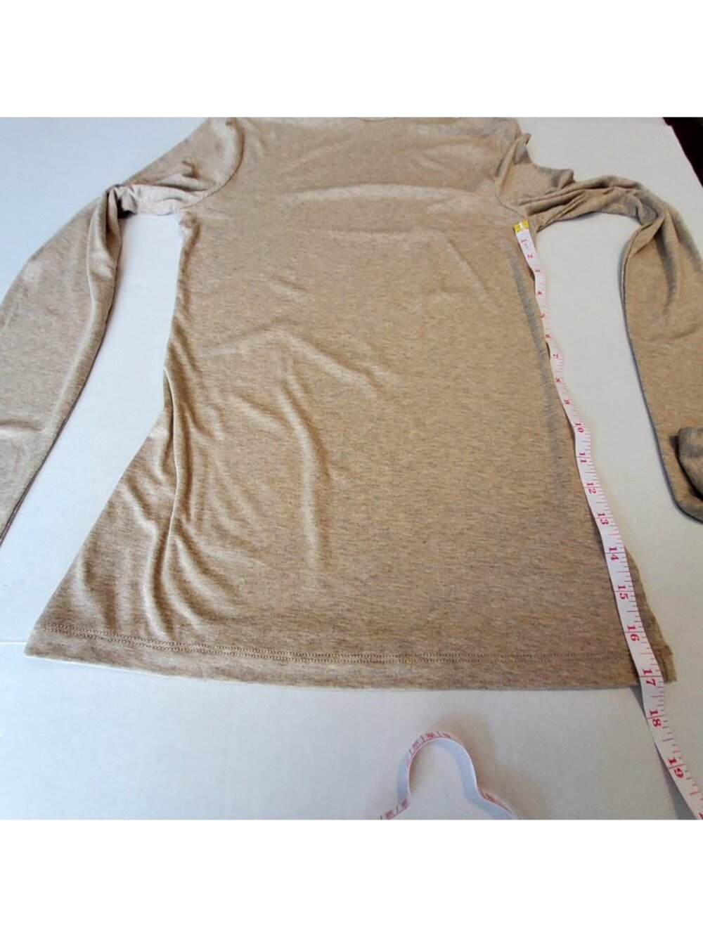 Universal Thread Womens Beige Turtleneck Long Sleeve  M Made Of Rayon & Spandex - Picture 4 of 12